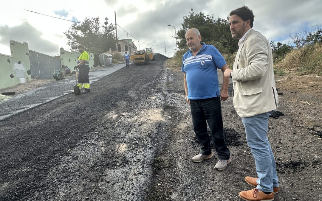 En marcha los trabajos de adecentamiento y reasfaltado en las calles Las Higueras y Adelantado
