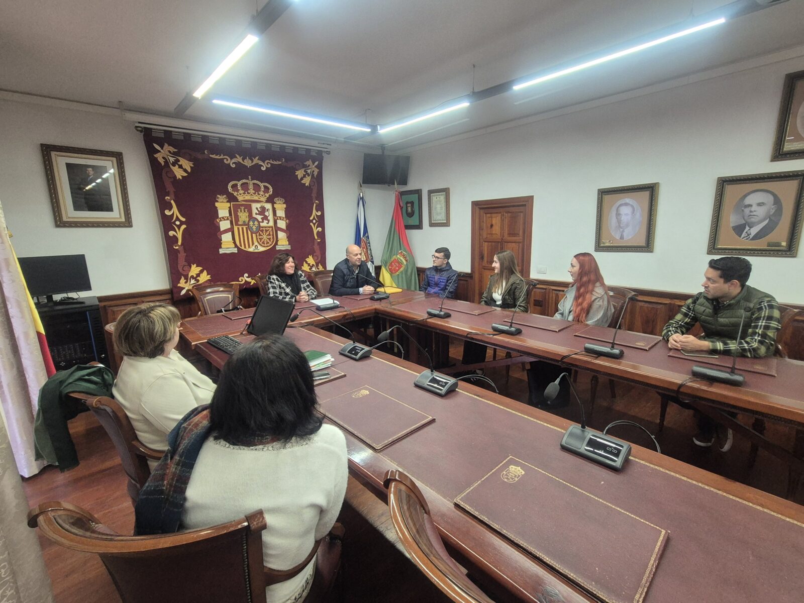 primera experiencia laboral 2025