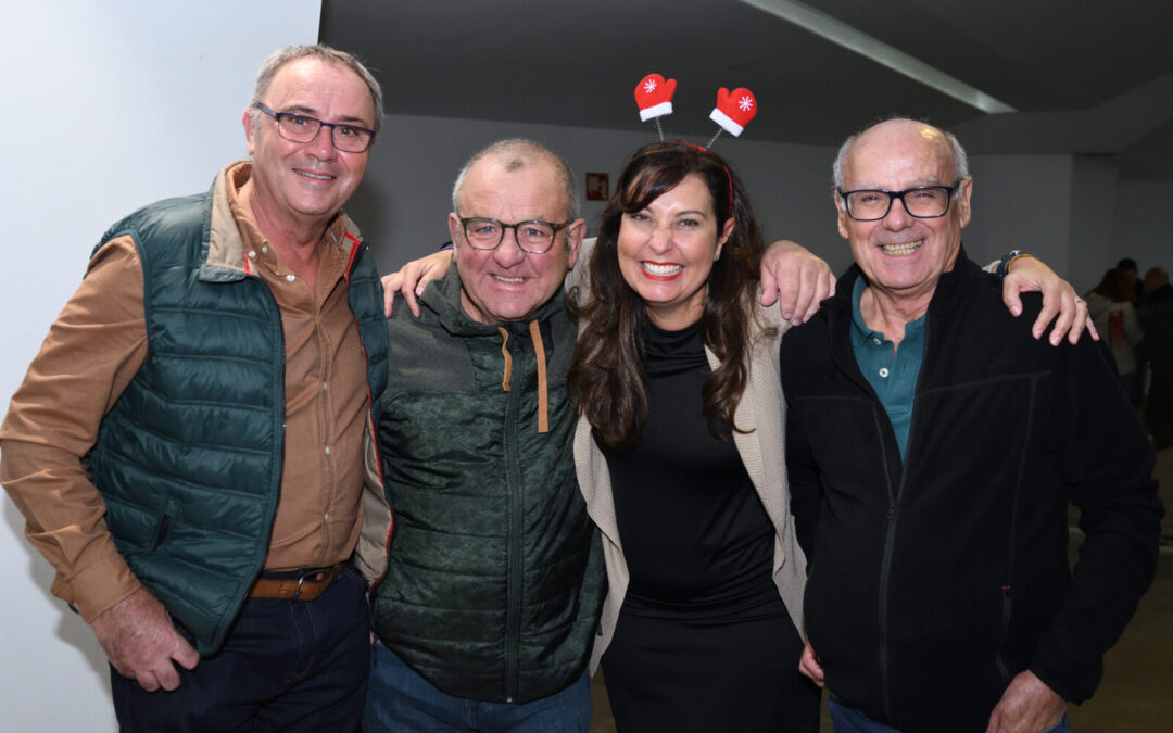 La Concejalía de Mayores celebra con éxito una verbena navideña en La Estación