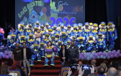 La Murga Raviscuditos presenta «Loca academia de murgueros», su fantasía para los carnavales 2026