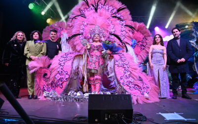 La joven Leila Isabel Domínguez se alza con el título de Reina de la Piñata Chica 2026